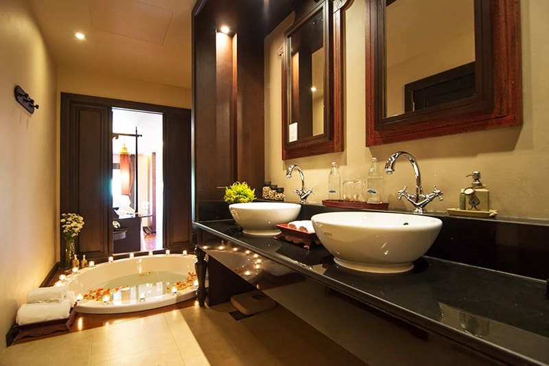 Großes Luxus-Lanna Zimmer  